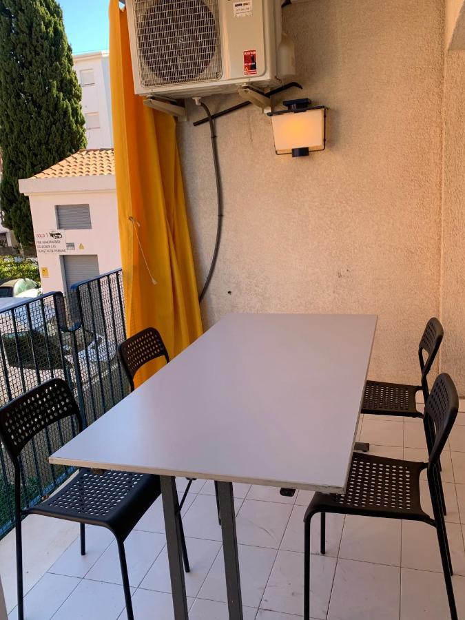 Costa Daurada Apartaments - Blau Mari Salou Extérieur photo